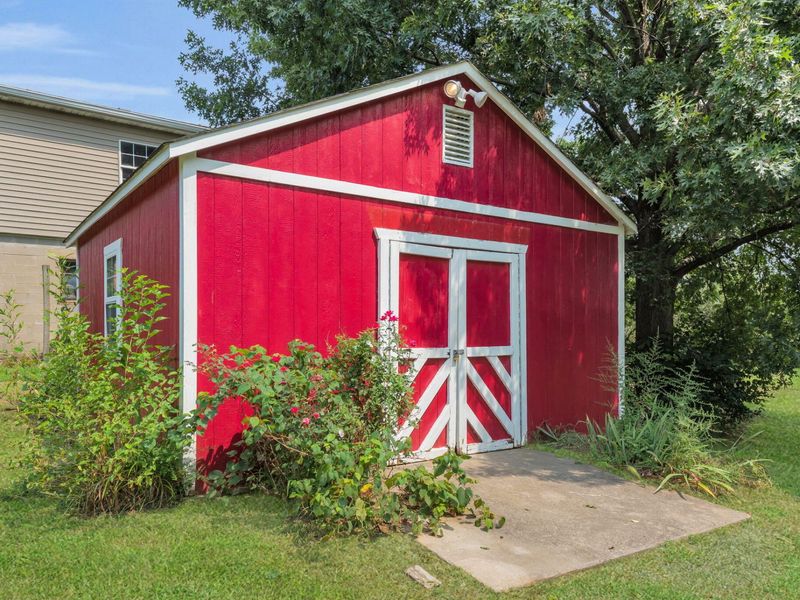 623 W Johns Hill Road, Wilder, KY 41076 Photo 45