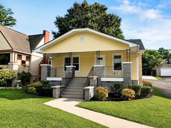 4004 Albemarle Avenue , Chattanooga, TN 37411