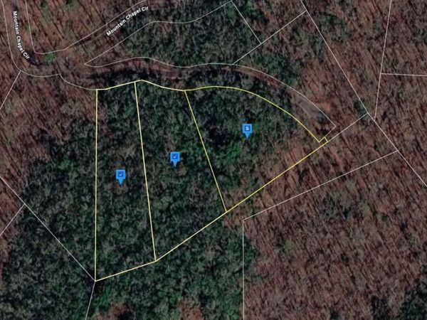 111 Mountain Chapel Circle, Hiawassee, GA 30546