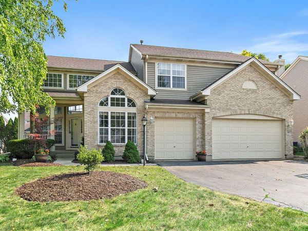 1871 Cooper Lane , Algonquin, IL 60102
