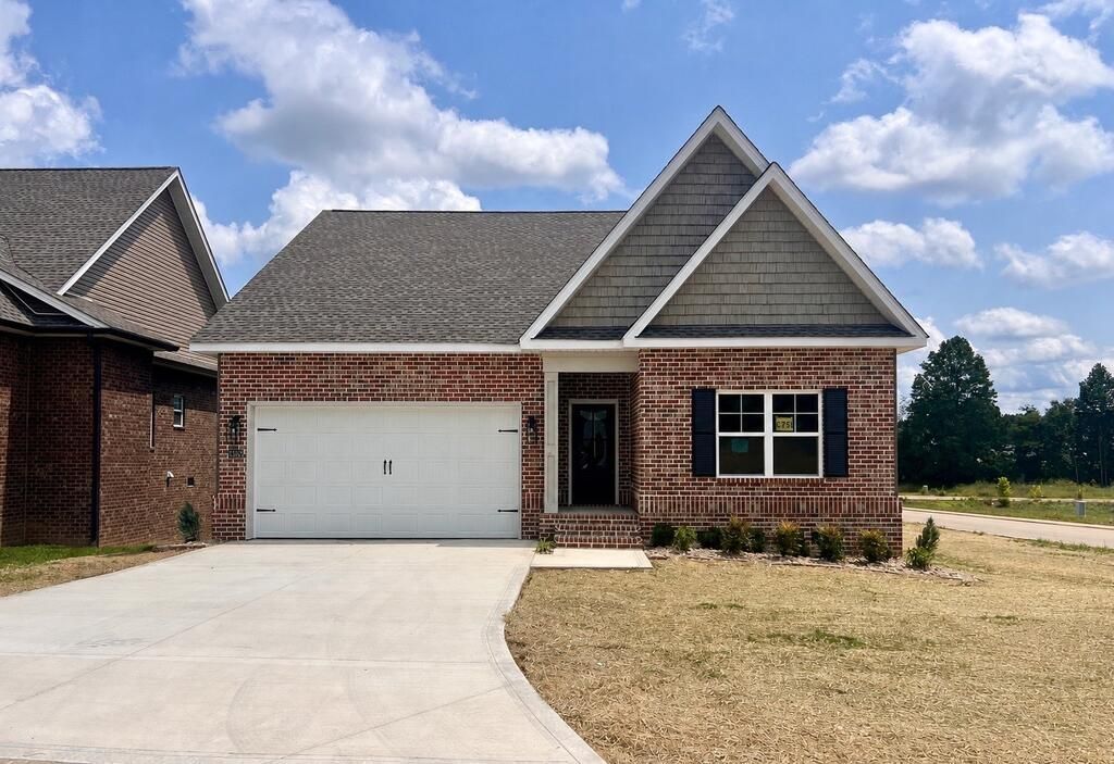 1343 Kensington Circle, Cookeville, TN 38501 Main Photo