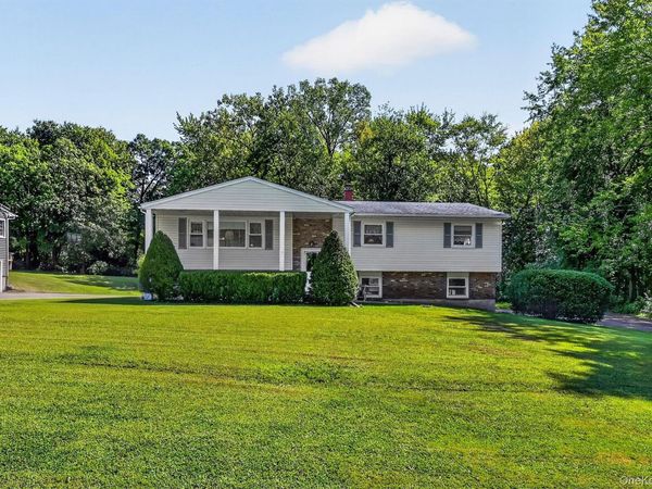 24 Meadow Street, Newburgh, NY 12550