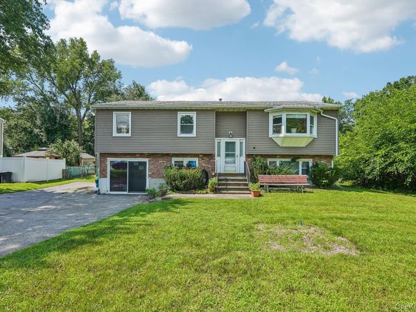 105 Vails Gate Heights Drive , New Windsor, NY 12553