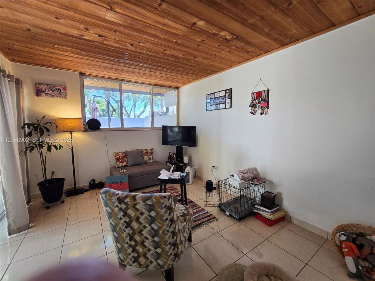16330 Oak Walk, Miami Lakes, FL 33014 Photo