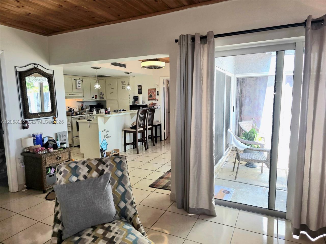 16330 Oak Walk, Miami Lakes, FL 33014 Photo