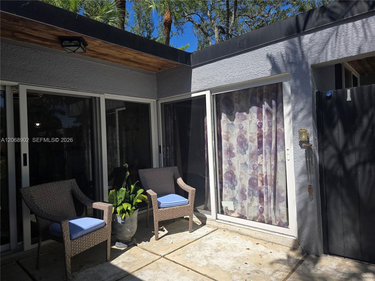 16330 Oak Walk, Miami Lakes, FL 33014 Photo
