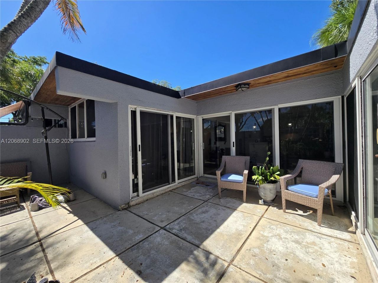 16330 Oak Walk, Miami Lakes, FL 33014 Photo