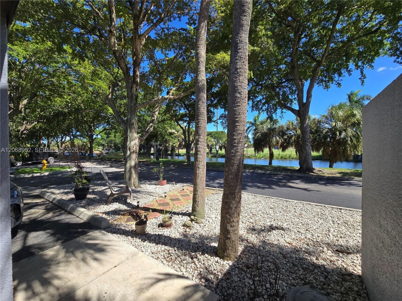 16330 Oak Walk, Miami Lakes, FL 33014 Photo