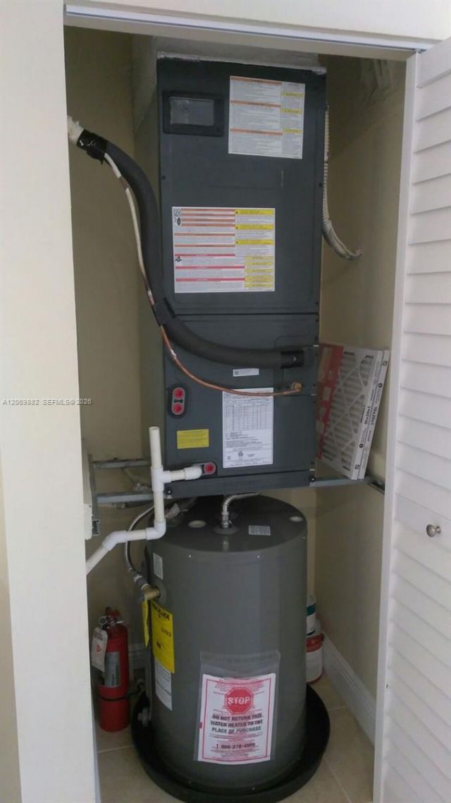 6195 NW 186th St, Unit 417, Hialeah, FL 33015 Photo