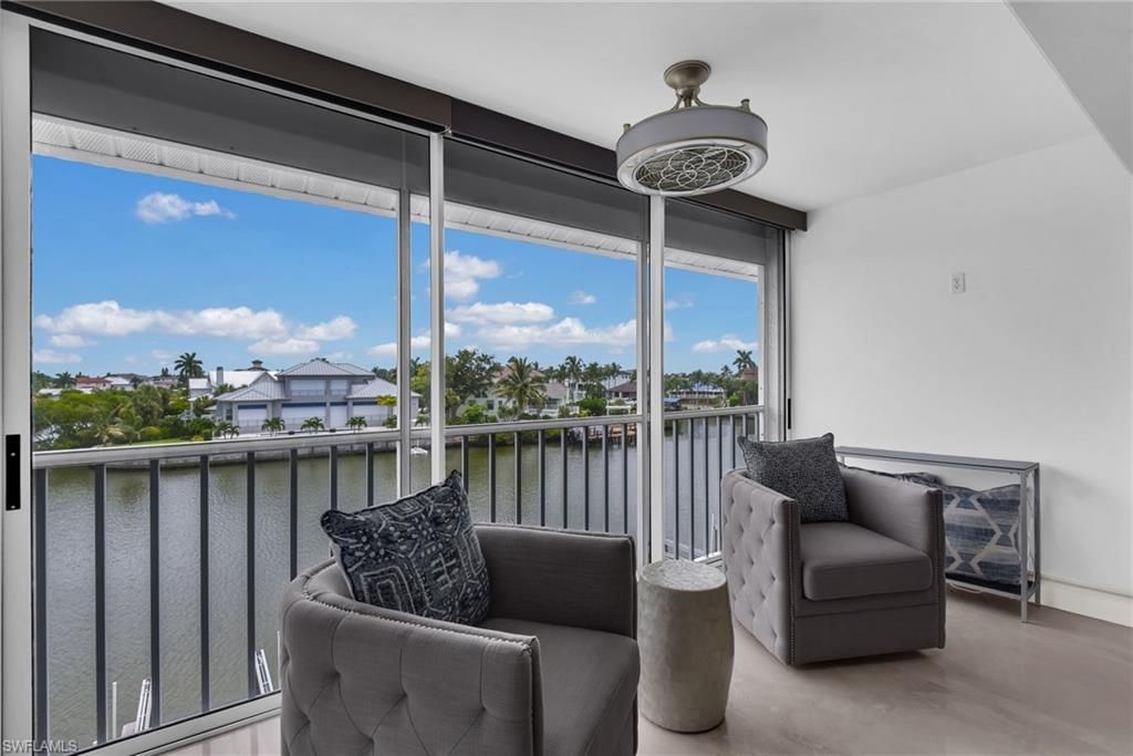 10684 Gulf Shore Dr, Unit B-302, Naples, FL 34108 Photo