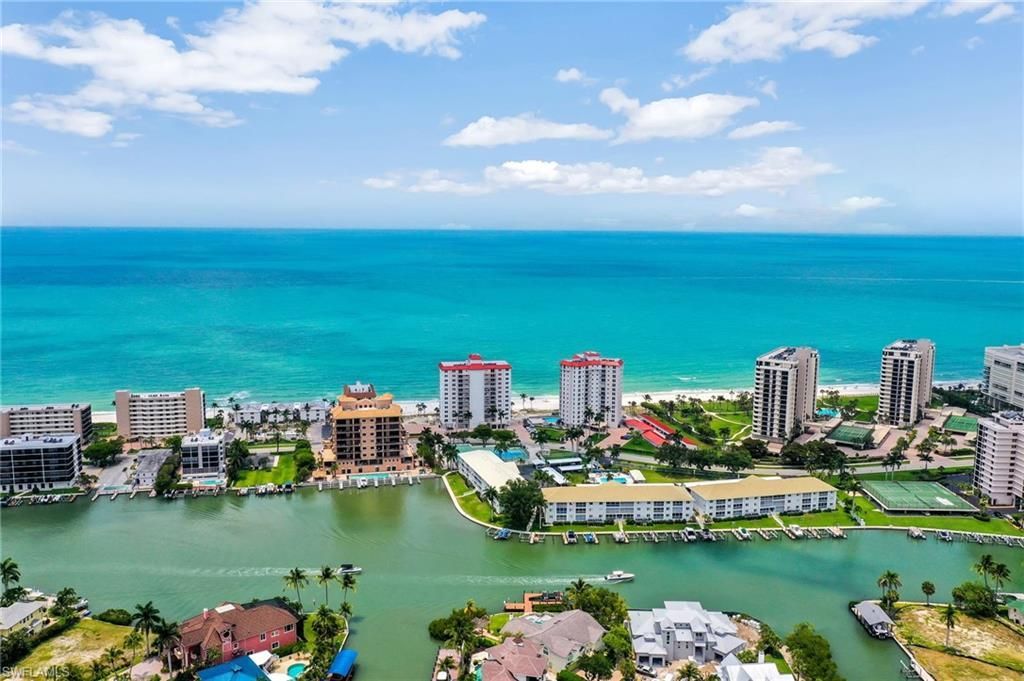 10684 Gulf Shore Dr, Unit B-302, Naples, FL 34108 Photo