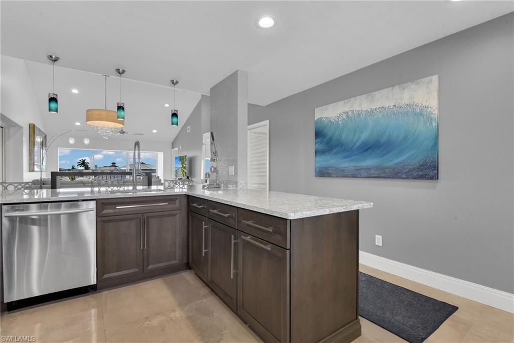 10684 Gulf Shore Dr, Unit B-302, Naples, FL 34108 Photo