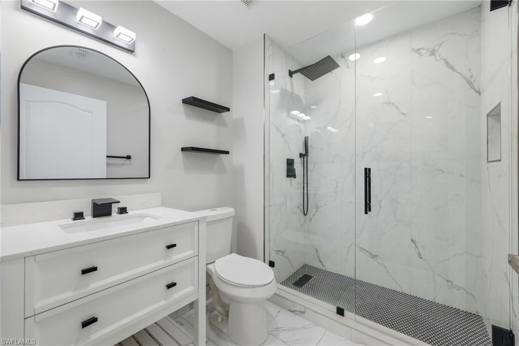 2845 Cypress Trace Cir, Unit 204, Naples, FL 34119 Photo