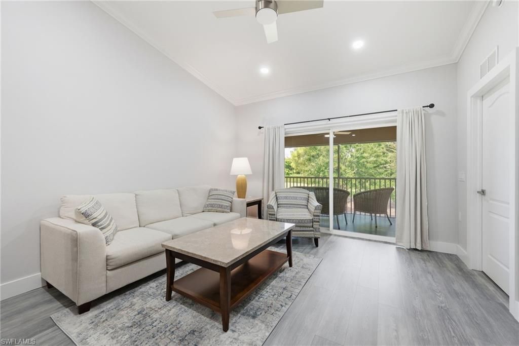 2845 Cypress Trace Cir, Unit 204, Naples, FL 34119 Photo