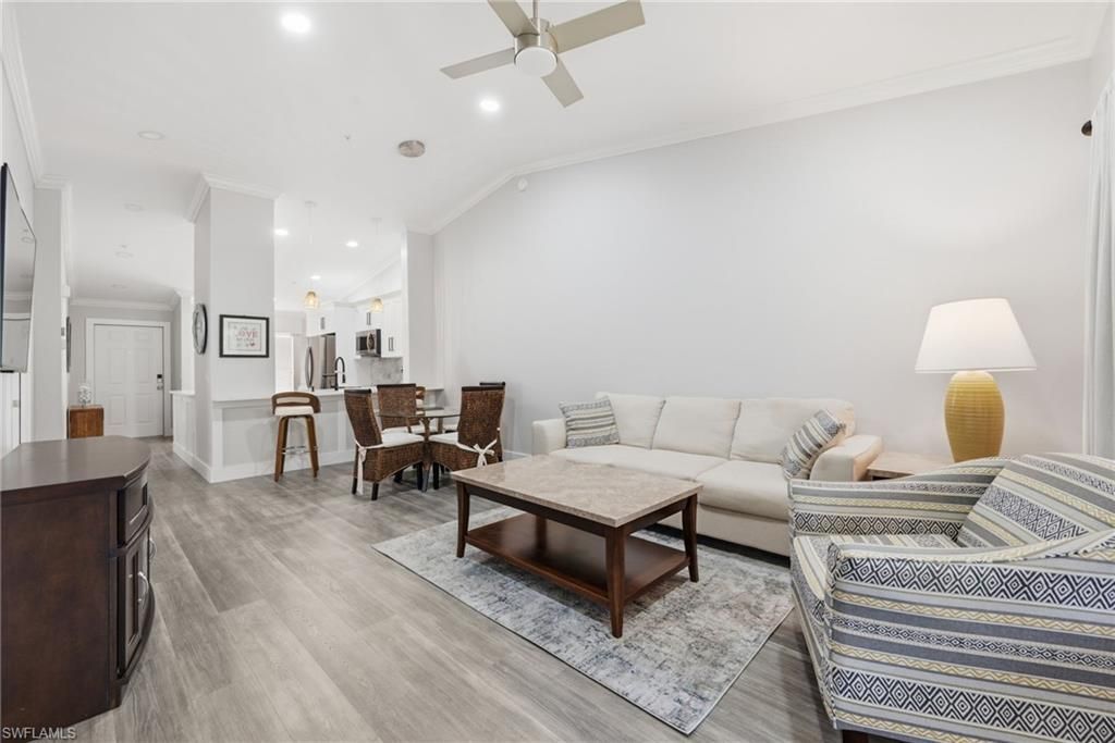 2845 Cypress Trace Cir, Unit 204, Naples, FL 34119 Photo