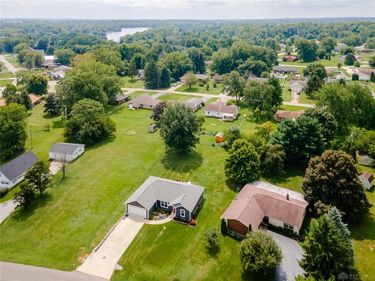 45 Lakengren Drive, Eaton, OH 45320