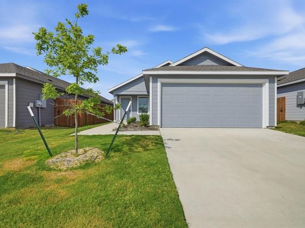 205 Poplar Place, Wilmer, TX 75172