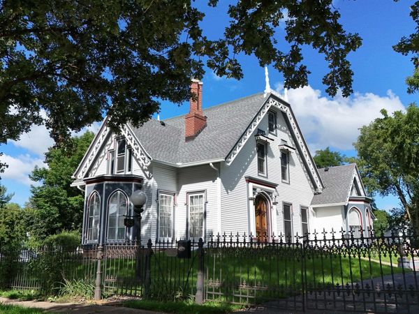425 W LINCOLN Avenue, BELVIDERE, IL 61008