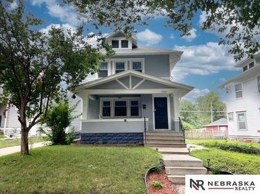 1933 Harwood Street, Lincoln, NE 68502