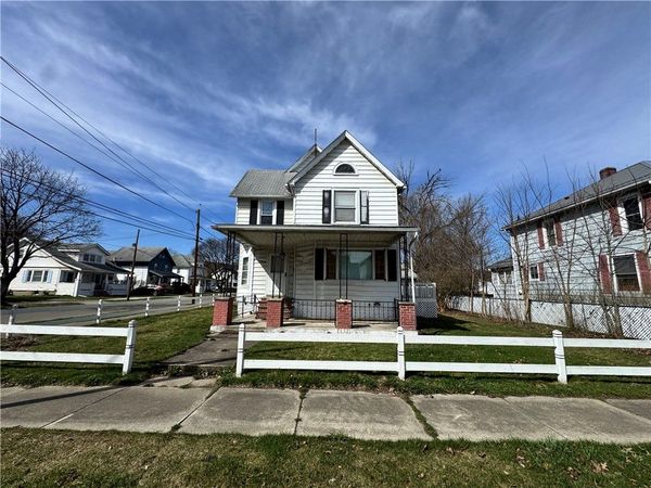 121 Davis Street , Corning, NY 14830