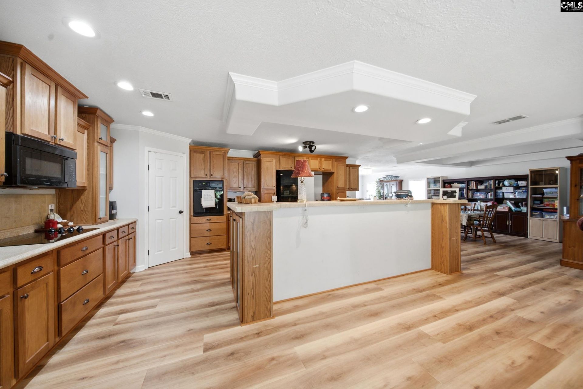 147 Scrub Oak Road  Photo 12