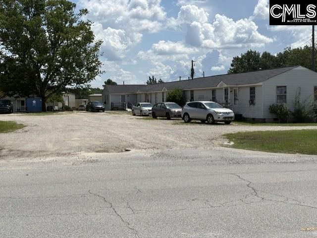 69 Lexington Drive Photo 12