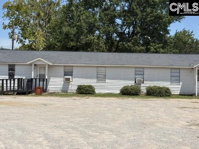 69 Lexington Drive Photo 5