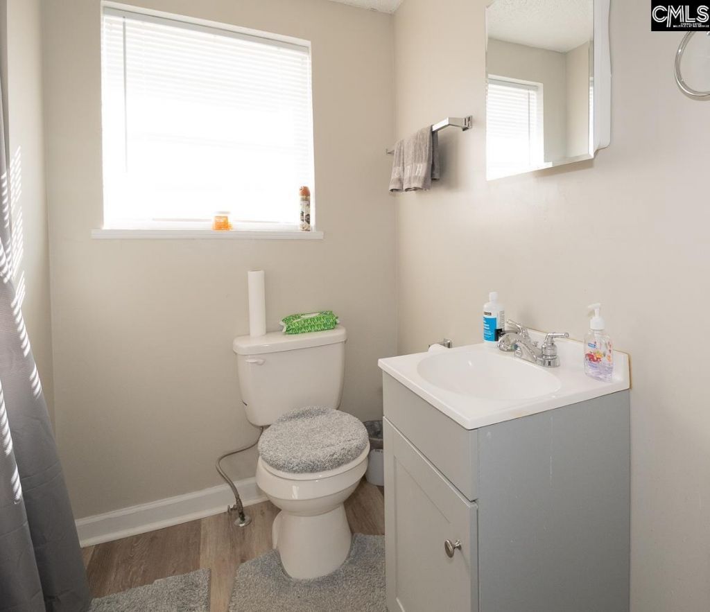 69 Lexington Drive Photo 53