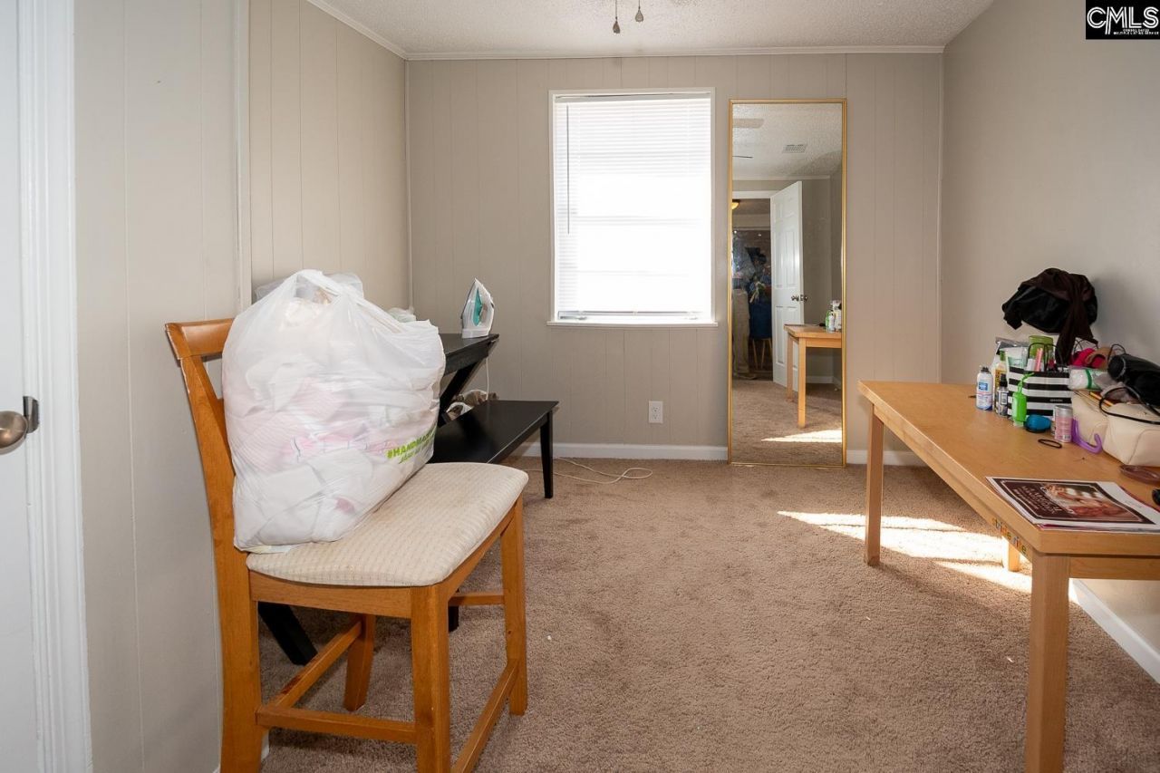 69 Lexington Drive Photo 61