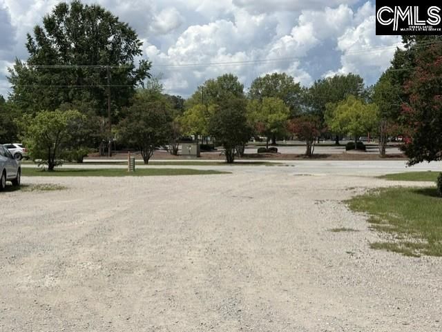 69 Lexington Drive Photo 7