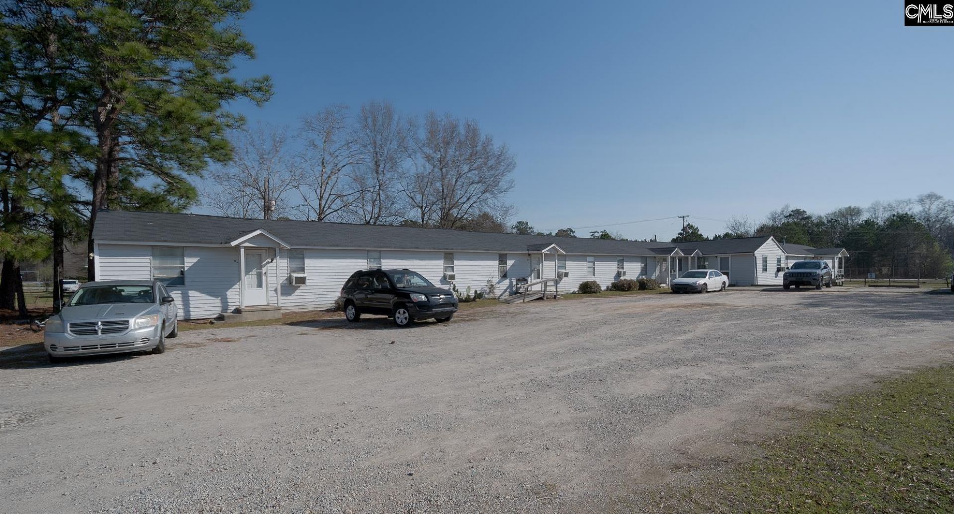 69 Lexington Drive Photo 8
