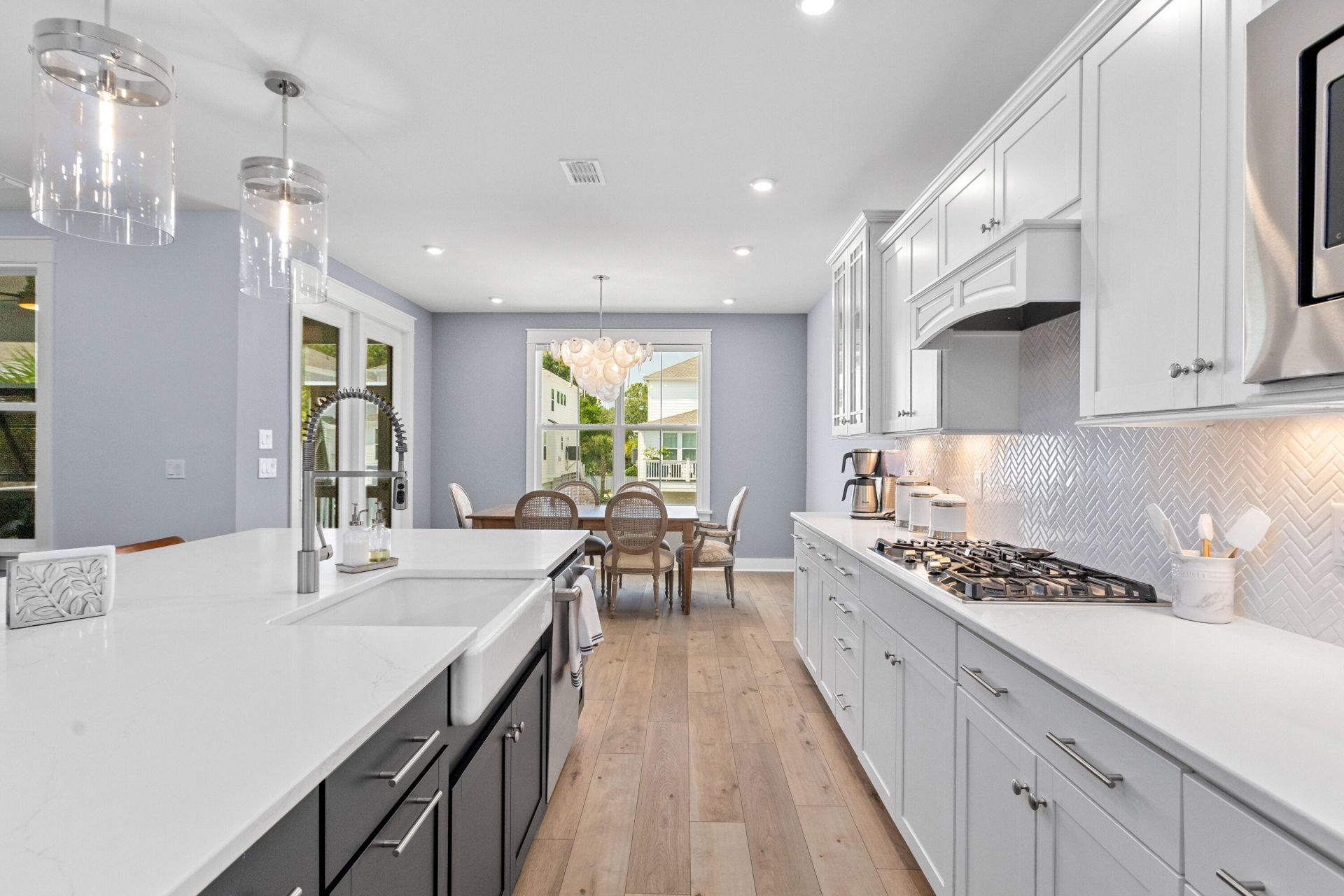 1533 Asher Avenue Photo 16