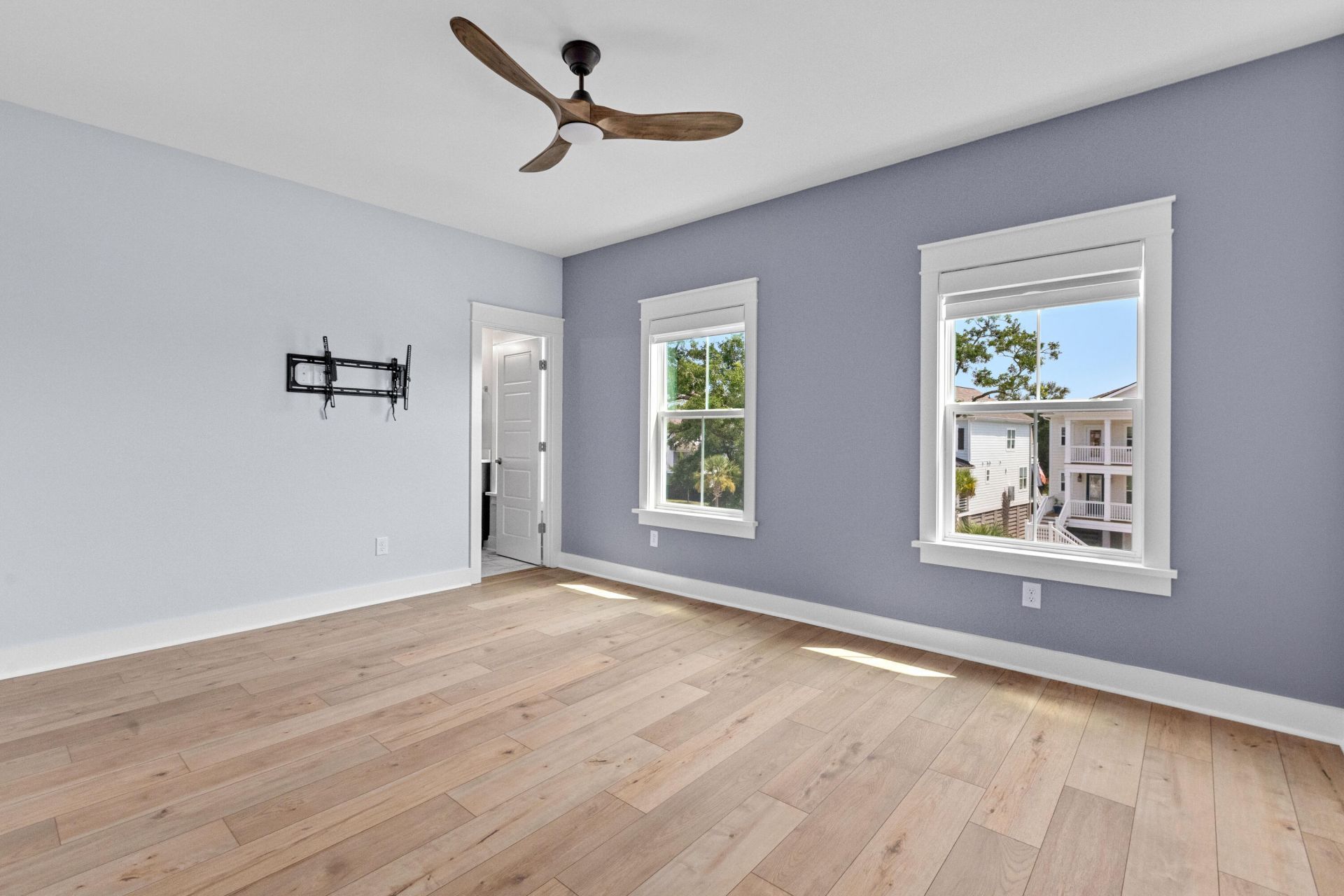 1533 Asher Avenue Photo 34