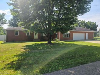 11364 West Avenue Sandyville, OH 44671