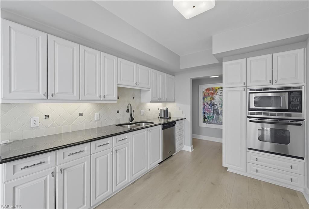 7515 Pelican Bay Blvd, Unit 5B, Naples, FL 34108 Photo