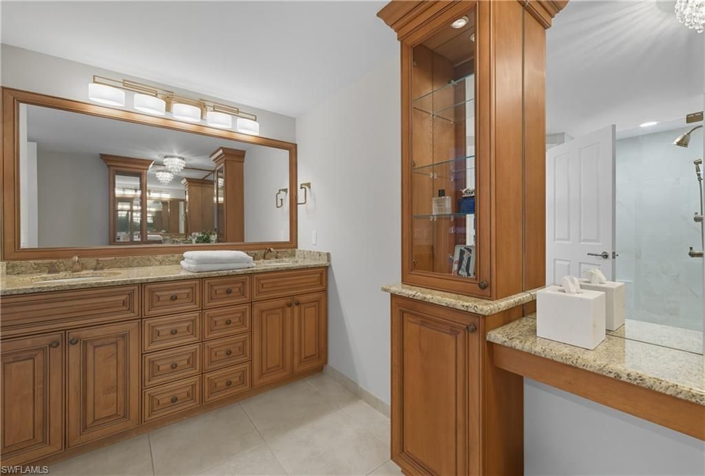 7515 Pelican Bay Blvd, Unit 5B, Naples, FL 34108 Photo
