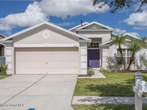 1705 Walcott Street , Wesley Chapel, FL 33545