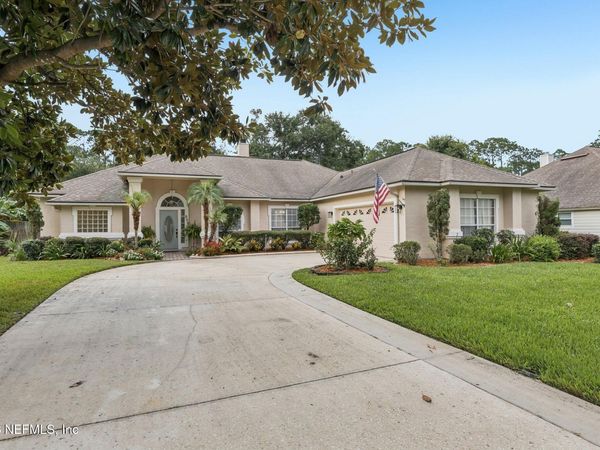 132 FAIRWAY OAKS Drive, Fleming Island, FL 32003