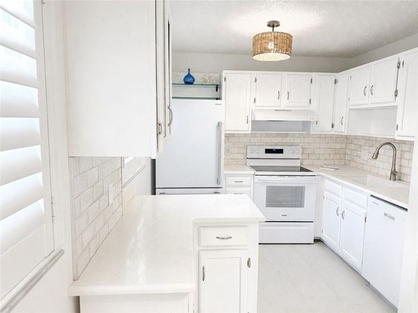 36 Vista Gardens Trail, Unit 102, Vero Beach, FL 32962