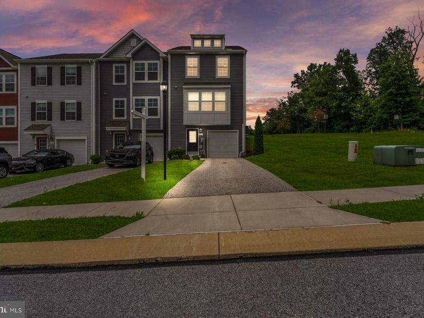 81 Ayrshire Drive, Hanover, PA 17331 Main Photo