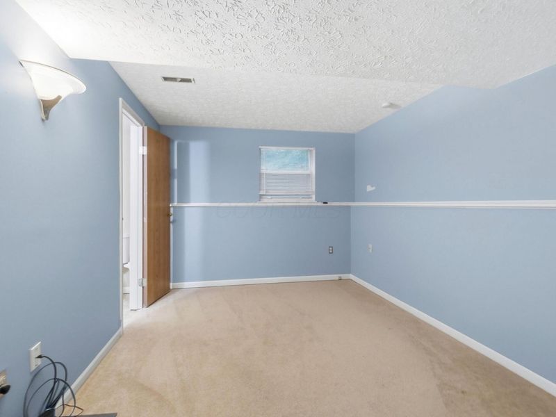 3320 Parksley Court, Columbus, OH 43204 Photo 29