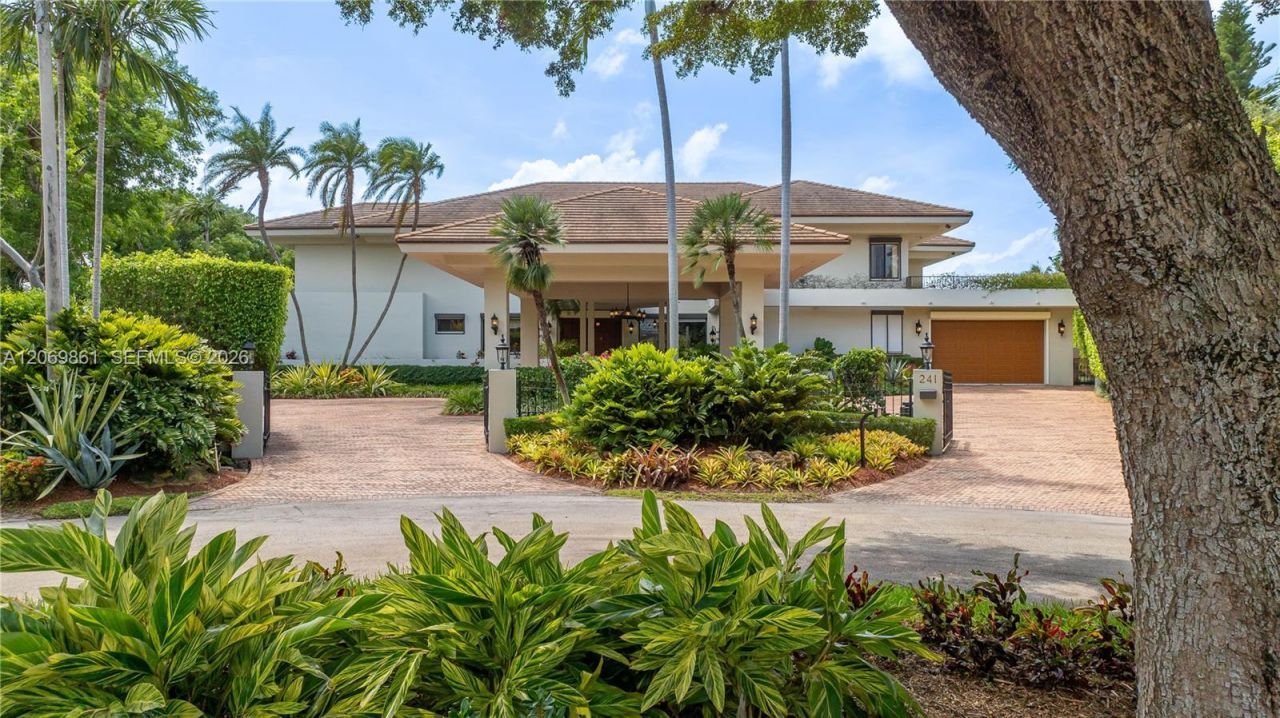 241 Cape Florida Dr , Key Biscayne, FL 33149 Photo
