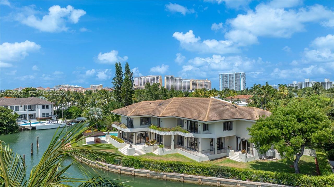 241 Cape Florida Dr , Key Biscayne, FL 33149 Photo