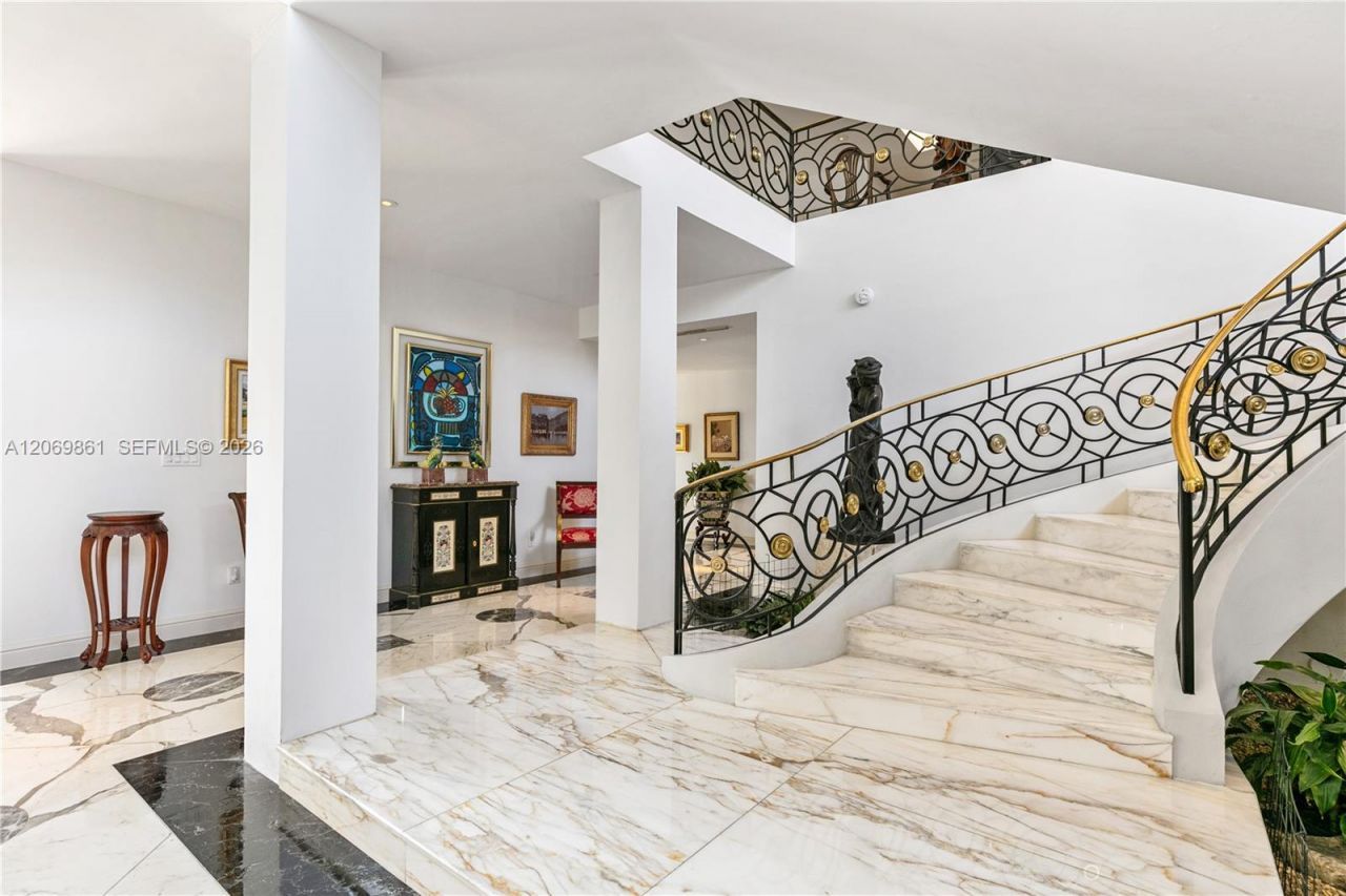 241 Cape Florida Dr , Key Biscayne, FL 33149 Photo