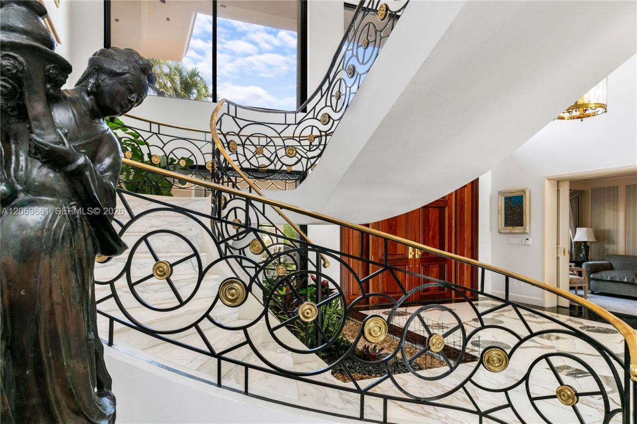 241 Cape Florida Dr , Key Biscayne, FL 33149 Photo