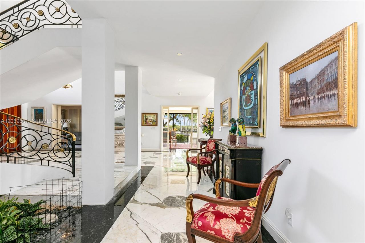 241 Cape Florida Dr , Key Biscayne, FL 33149 Photo