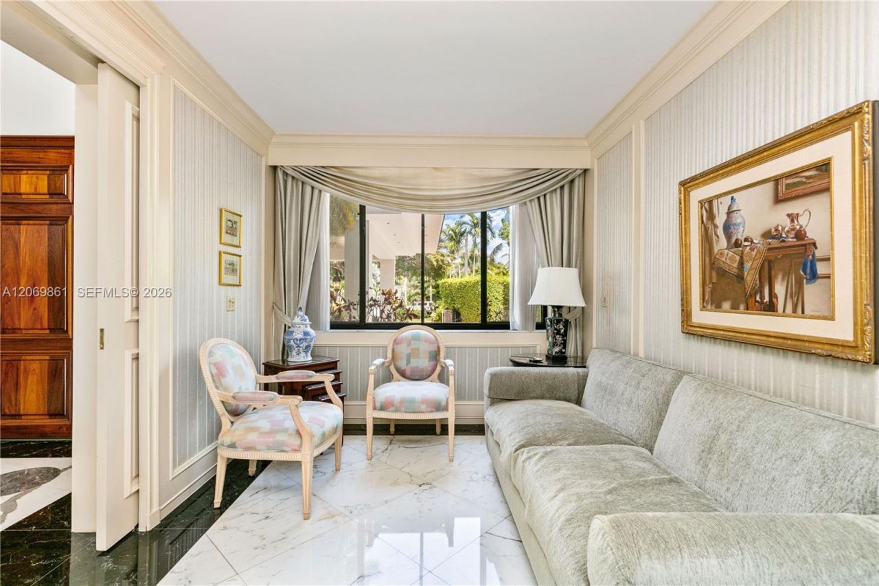 241 Cape Florida Dr , Key Biscayne, FL 33149 Photo