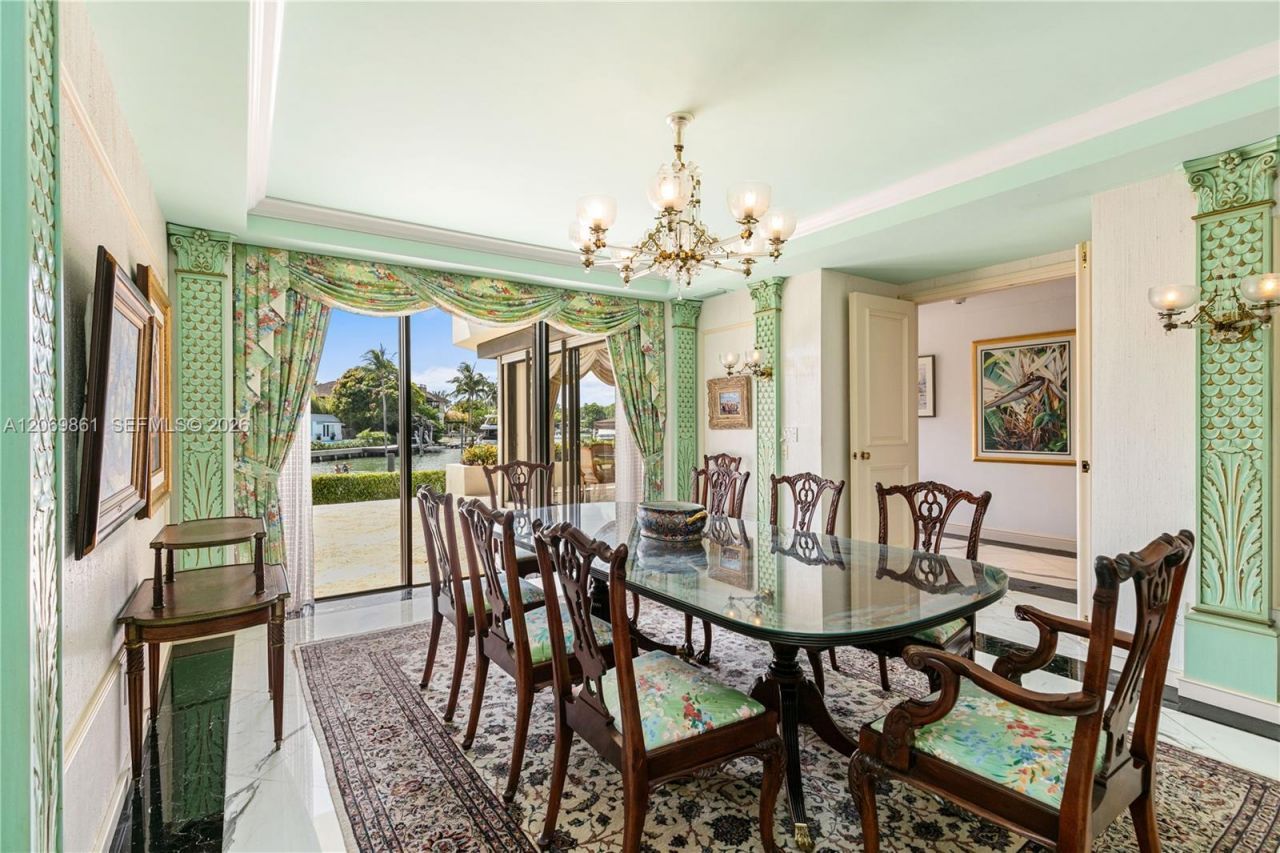 241 Cape Florida Dr , Key Biscayne, FL 33149 Photo