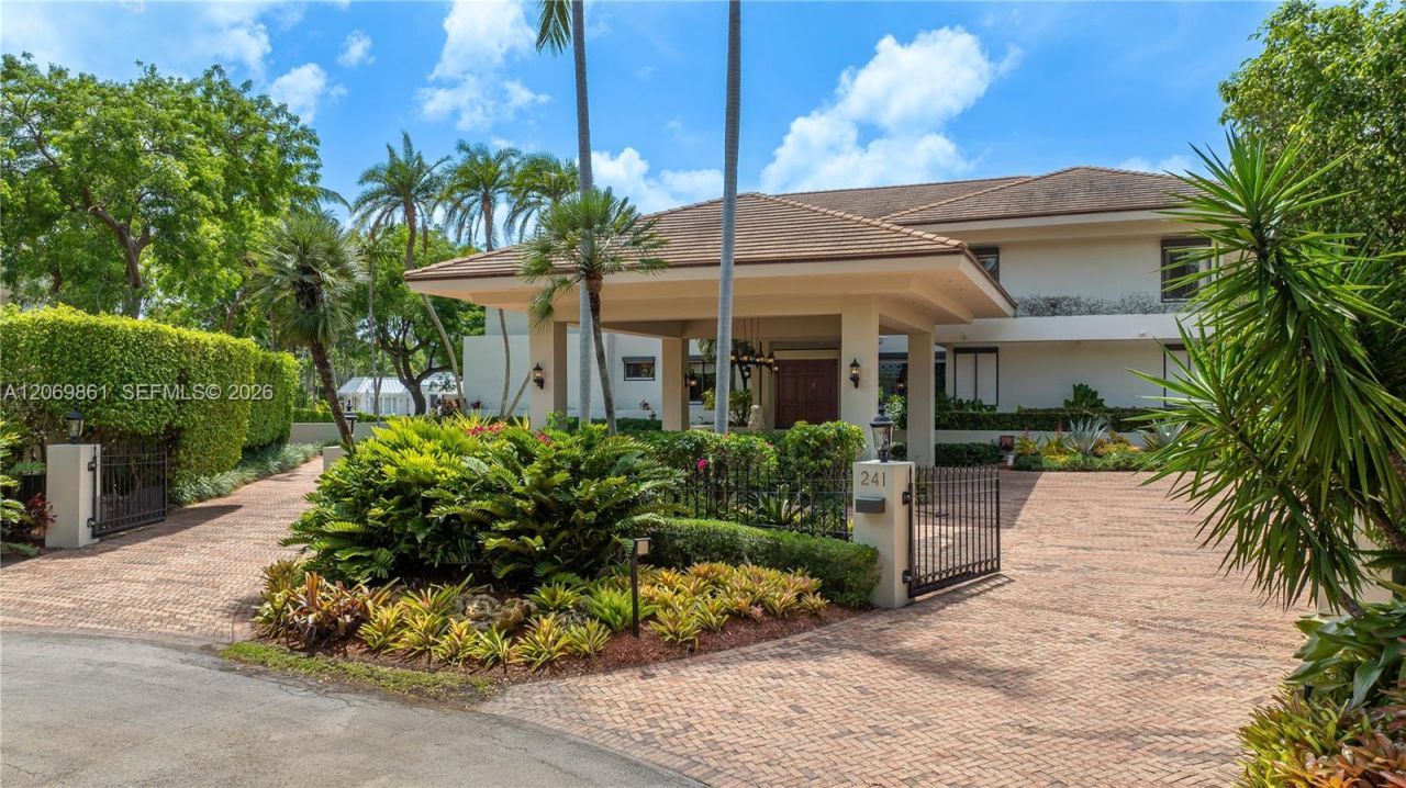 241 Cape Florida Dr , Key Biscayne, FL 33149 Photo