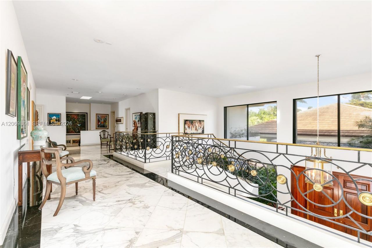241 Cape Florida Dr , Key Biscayne, FL 33149 Photo